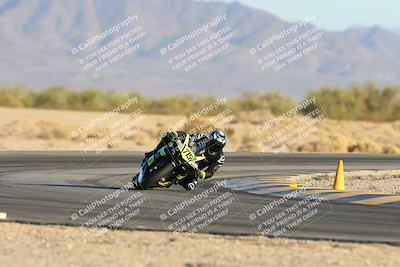 media/Jan-11-2025-CVMA (Sat) [[ddeb3f563a]]/Race 13-Amateur Supersport Open/